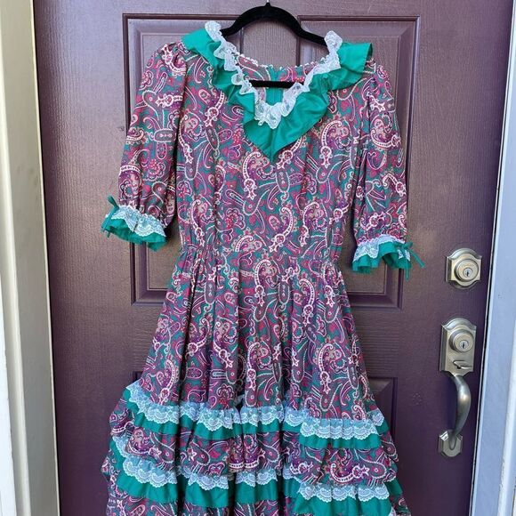 Vintage 80’s Square Dancing Paisley Print Dress Green and Dark Pink With Lace - Picture 15 of 16
